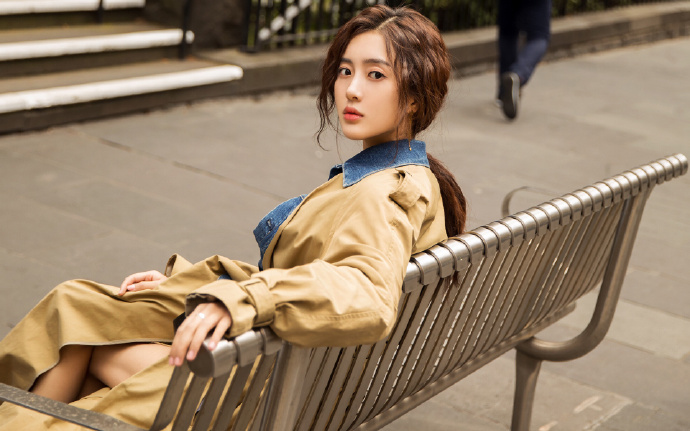 国家移民管理局：上半年全国移民管理机构共签发口岸签证43万证次